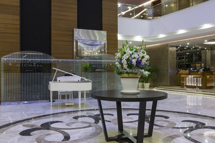 Hotel Interior 5 of 81