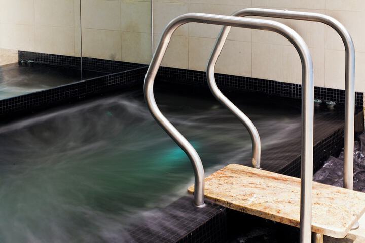 Pool Hotel
