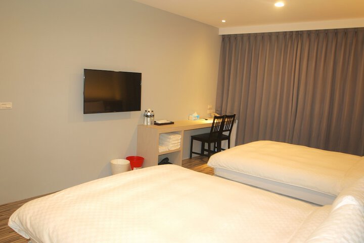 Room 17 of 41