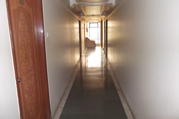 Ballroom/Hall 22 of 23