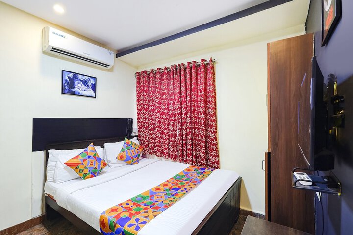 Room 13 of 24