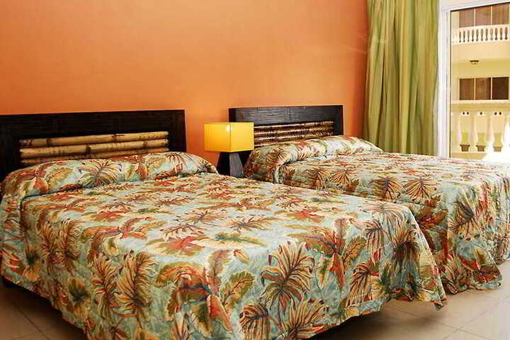 Image of Hotel Colony Bay