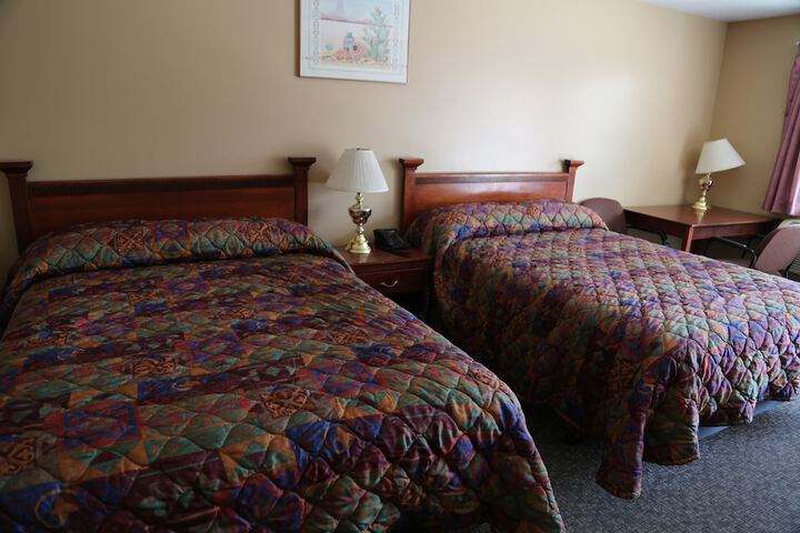 Room 3 of 9