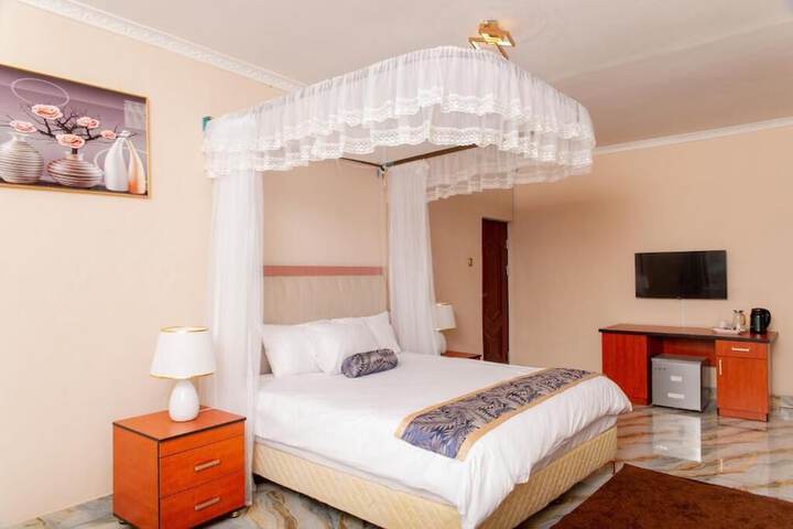 Room 2 of 21