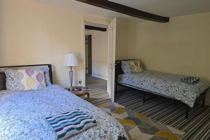 Room 9 of 39