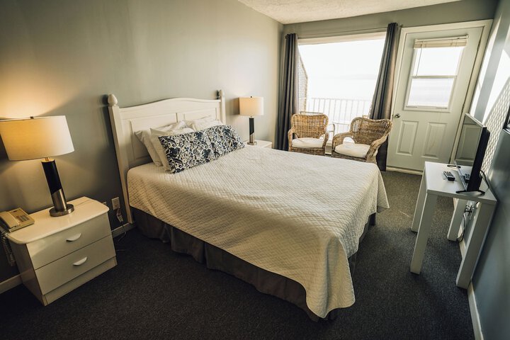 Room 7 of 50
