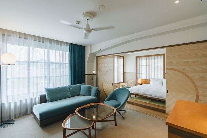 Room 58 of 106