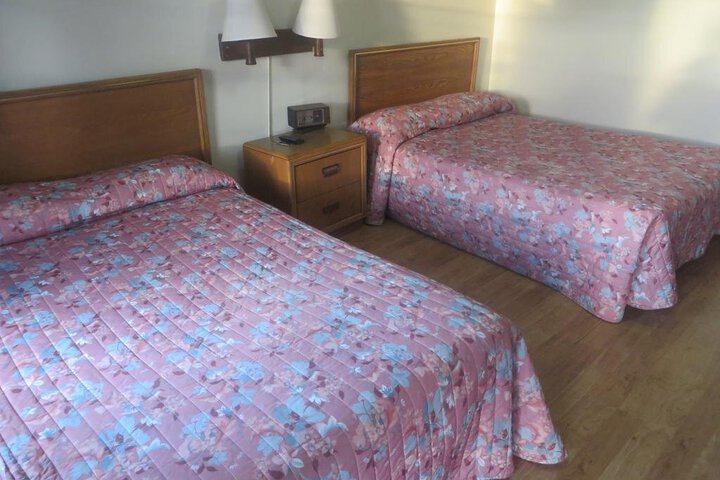 Image of WATSEKA MOTEL