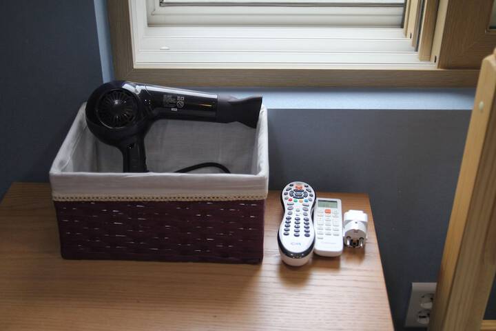 Room 17 of 48