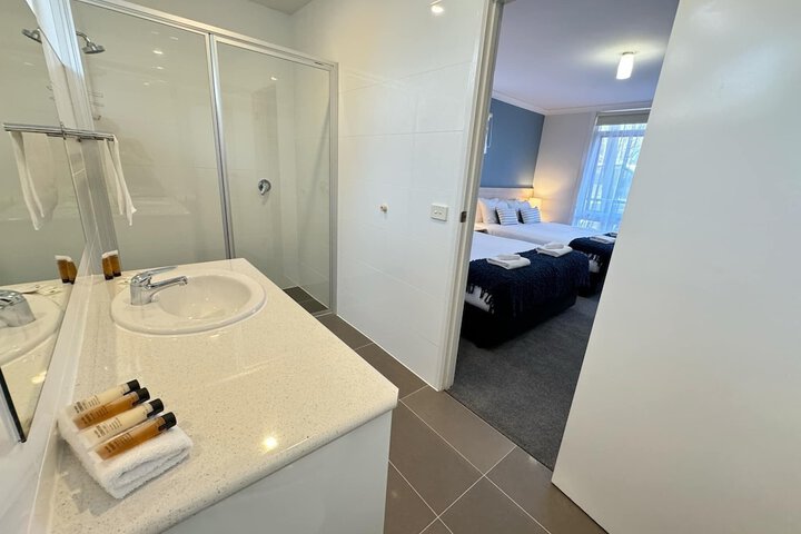 Room 74 of 90