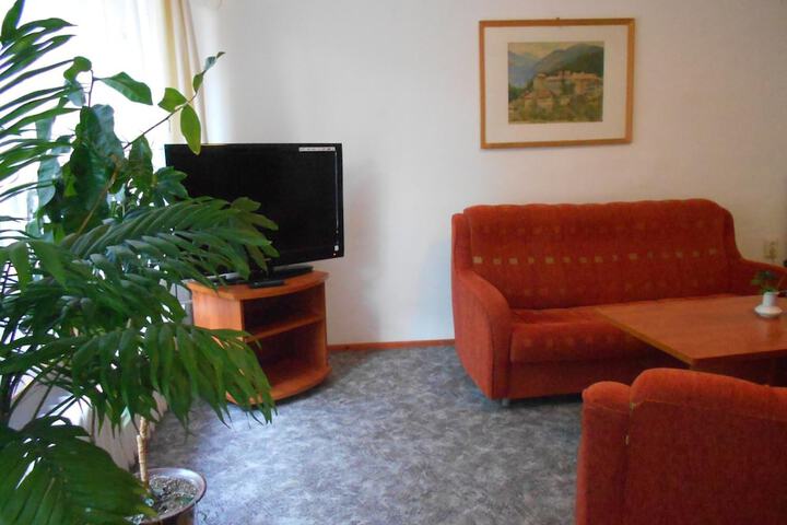 Room 11 of 47
