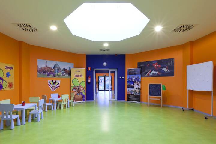 Childrens Activities 53 of 137