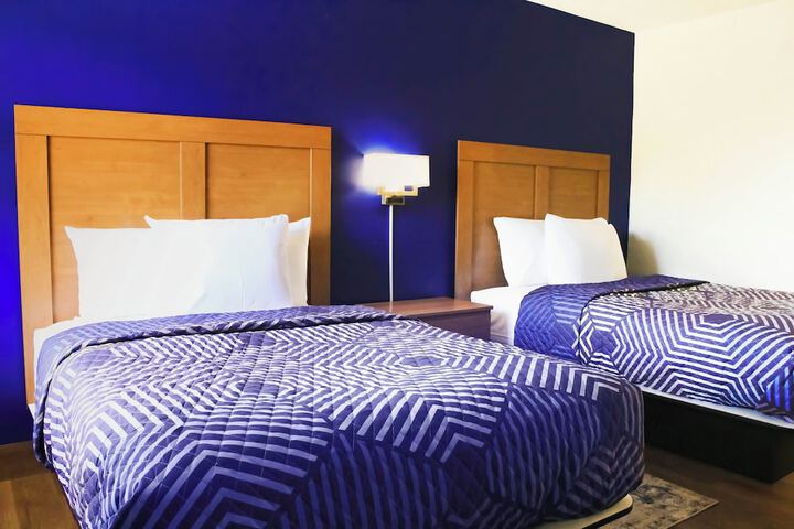 Basic Room 2 Double Beds Exterior Entry (1 of 3)
