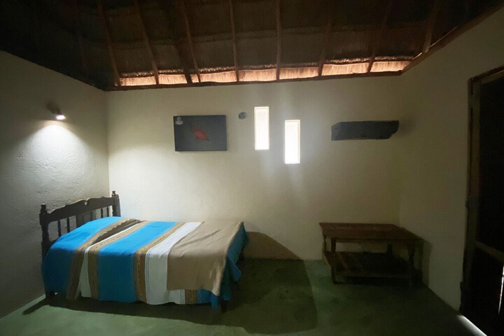 Room 10 of 40