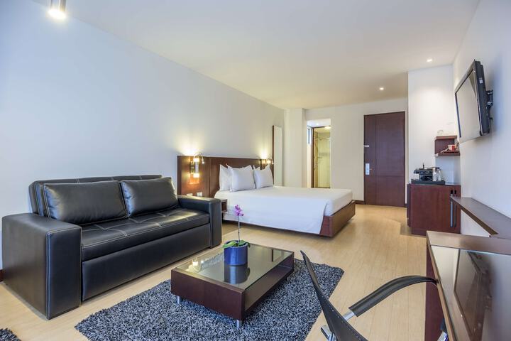 Room 6 of 29