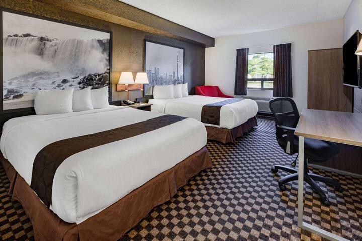 1 King Bed (8 of 19)