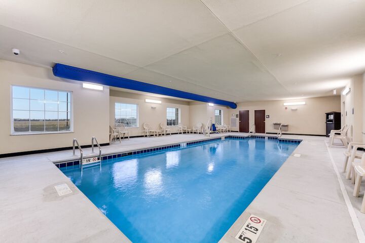 Pool 49 of 73