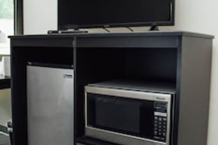 Room 25 of 141