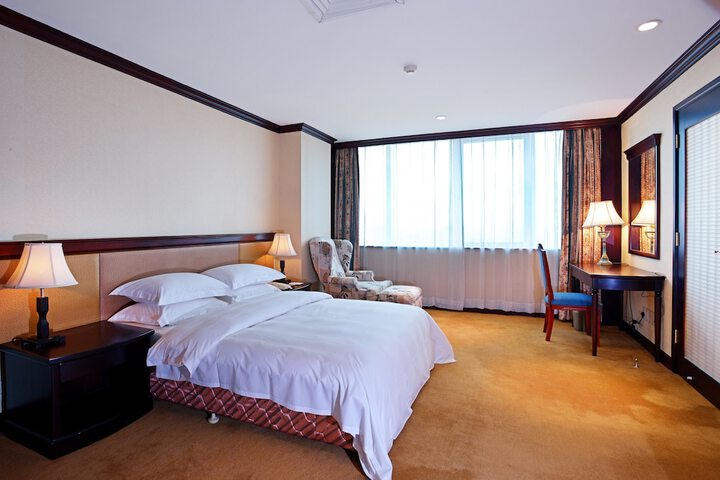 Room 14 of 51