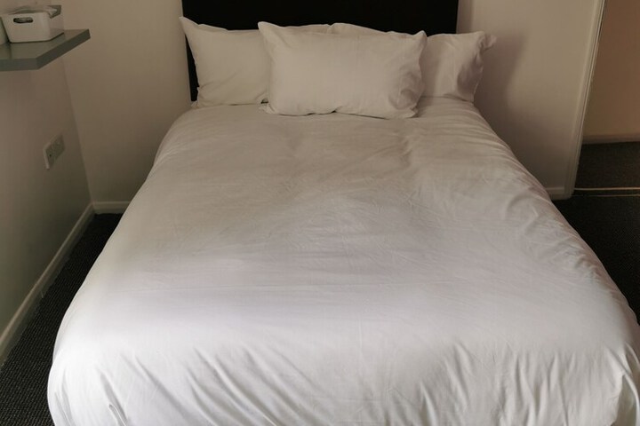 Room 25 of 69