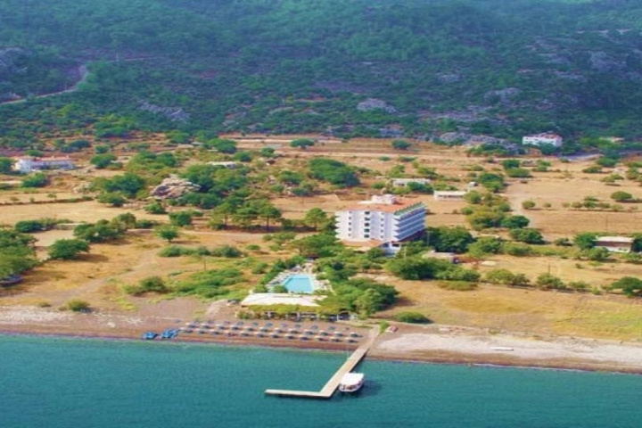 Verano Beach Hotel