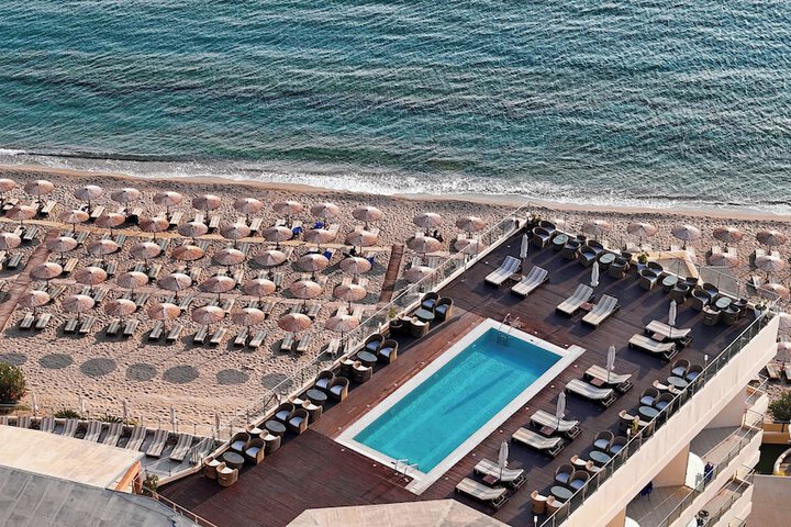 Hotel 164 of 171
