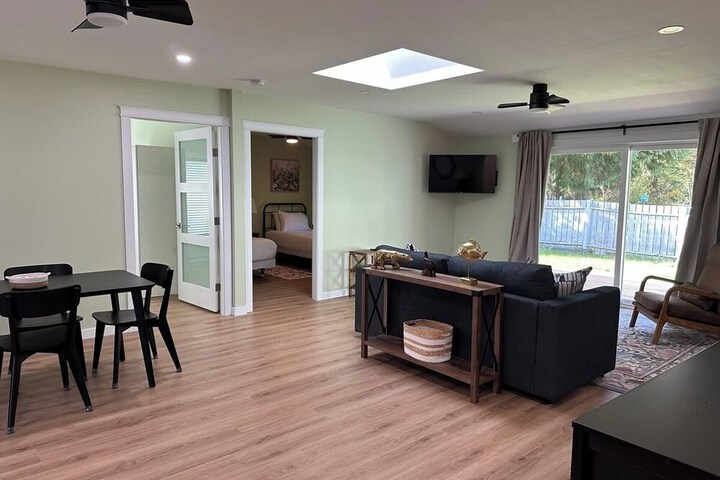 Room 16 of 24