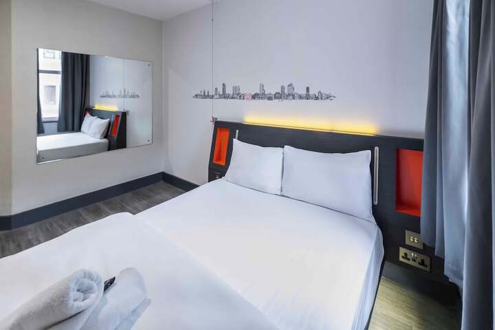 Room 75 of 105