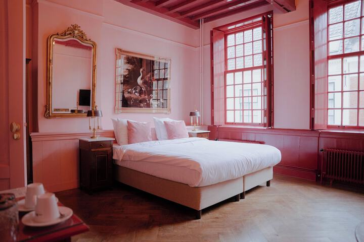 Room 22 of 57