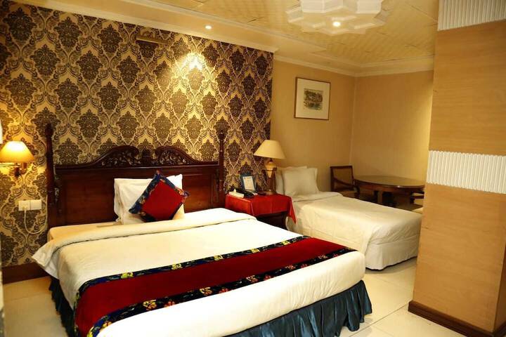 Room 21 of 30