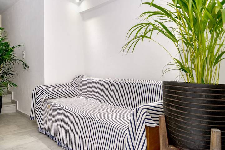 Room 60 of 74