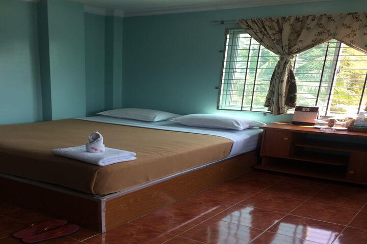 Htike Myat San Hotel