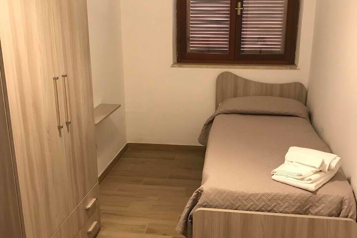 Room 7 of 45