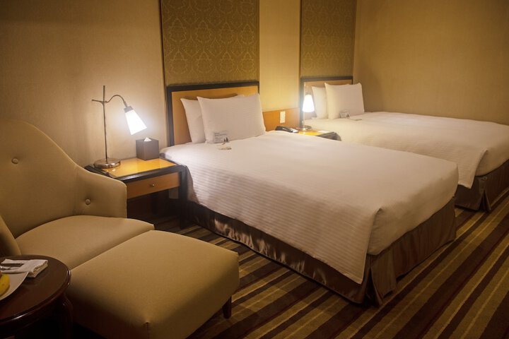 Room 21 of 44