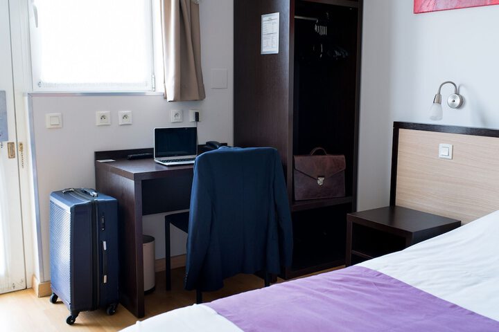 Room 14 of 78