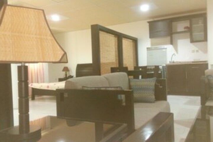 Room 15 of 15