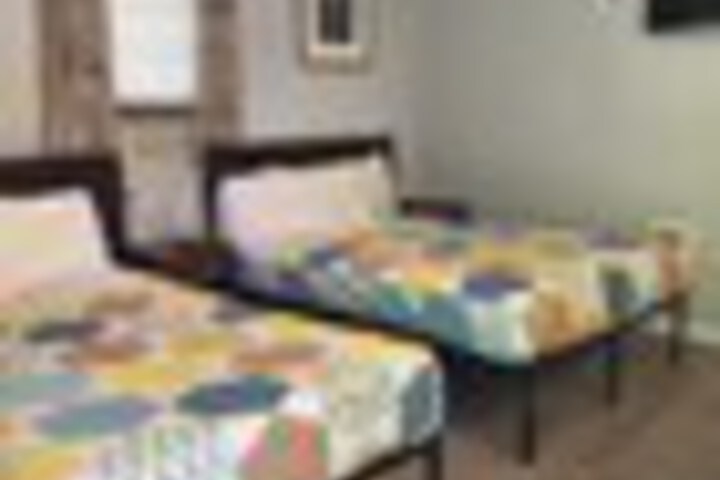 Room 161 of 345