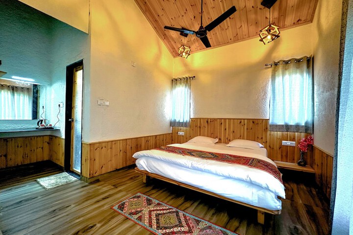 Room 5 of 41