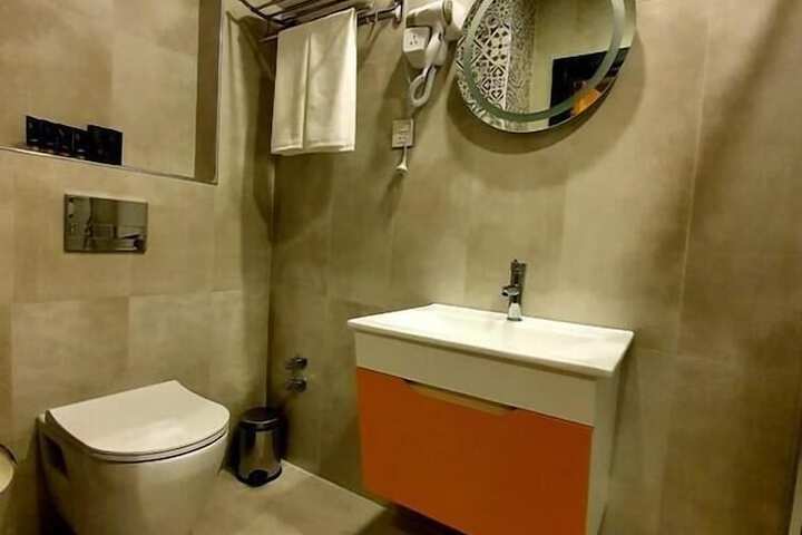 Room 39 of 58