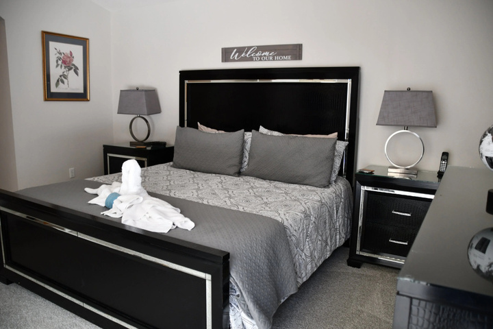 Room 2 of 21