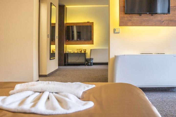 Room 15 of 67