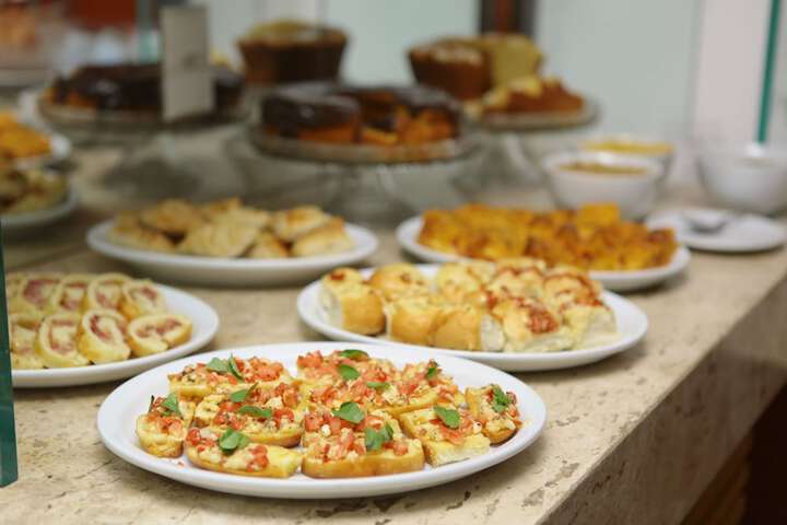 Breakfast buffet