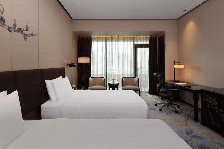 Room 38 of 38