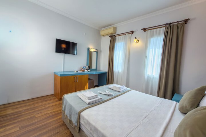 Room 62 of 184