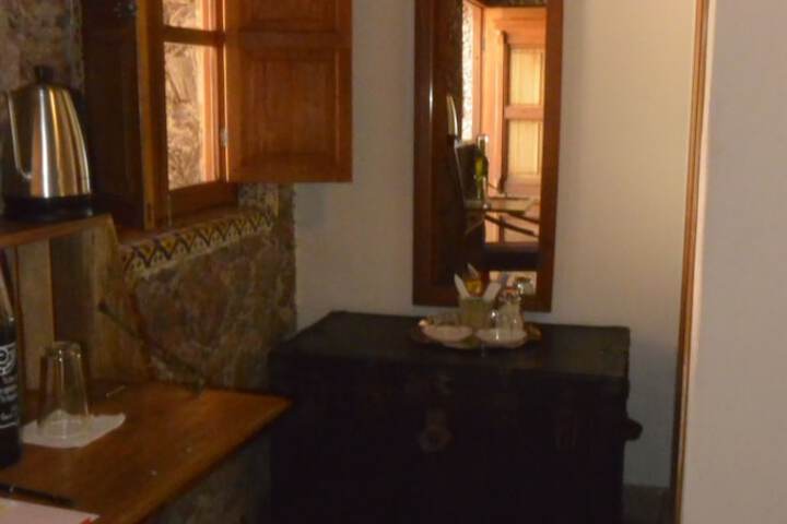 Room 10 of 97