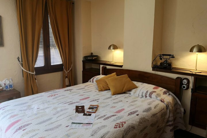 Room 12 of 71