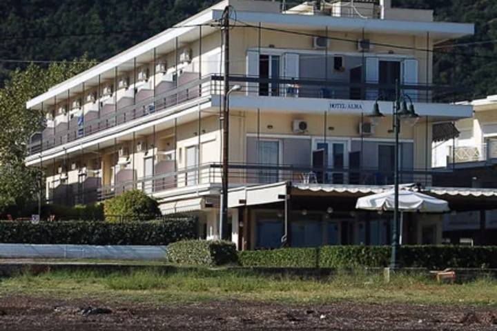 Alma Hotel