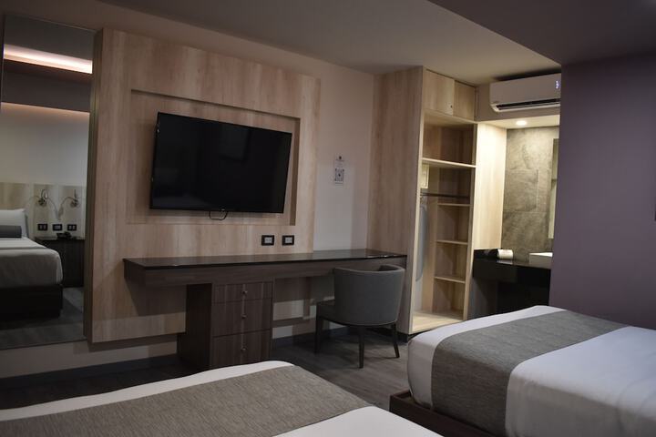 Superior 2 Double Beds (1 of 5)