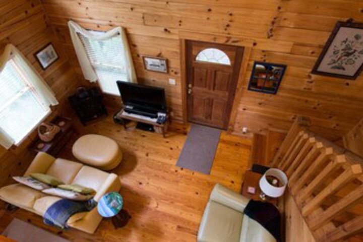 Room 33 of 73