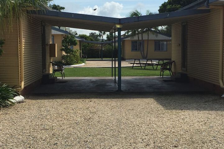 Property Grounds 14 of 17